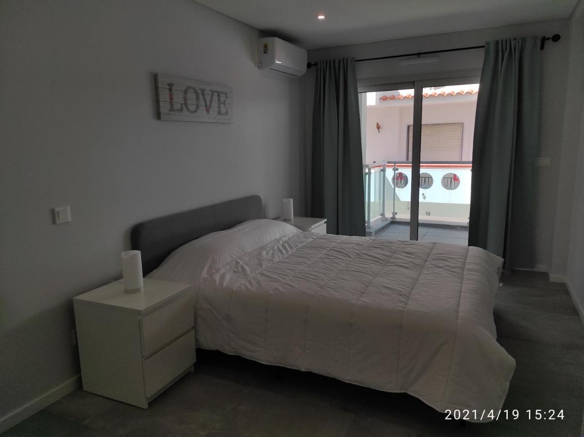 Eanes 22 Beach House Монте-Горду Екстер'єр фото
